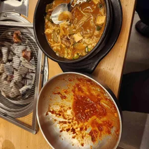 품육 대표 사진