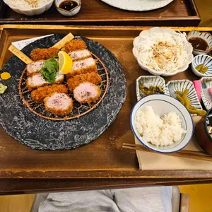 만돈 대표 사진