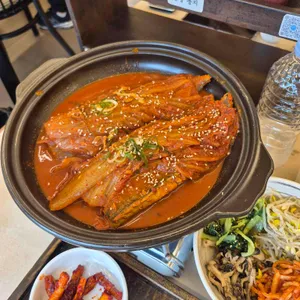 부산에뜬고등어 사진