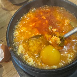 유가네뽕잎칼국수 사진