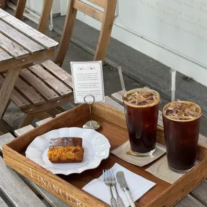 휘낭시에르 사진