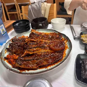 황금명태본가 사진