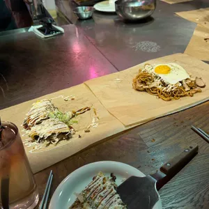 톤톤톤 리뷰 사진