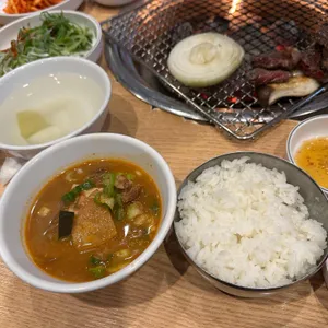 홍박사생고기 사진