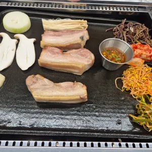 제주흑도야지 사진