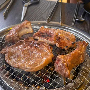 황제숯불갈비 사진