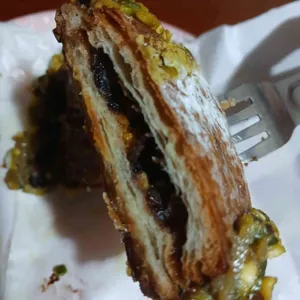 에디션 엠 사진