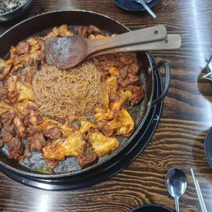 유가네닭갈비 대표 사진