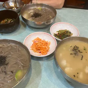 봉평옹심이메밀칼국수 대표 사진