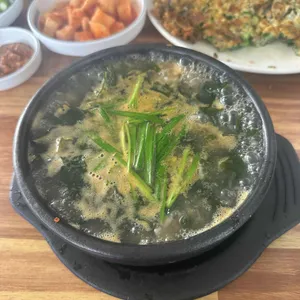 김명자굴국밥 사진