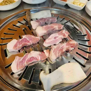 골목깡통집 사진