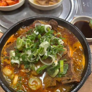시골집얼큰이뼈해장국 사진
