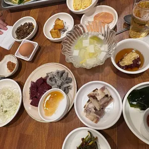 최윤숙안동생고기뭉티기 대표 사진