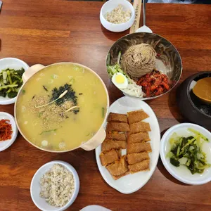 대궐막국수 사진