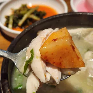 이우철한방누룽지삼계탕 사진