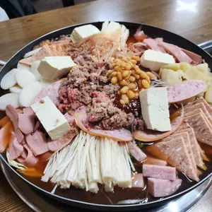 서아네 부대찌개 사진