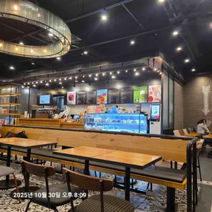 투썸플레이스 리뷰 사진