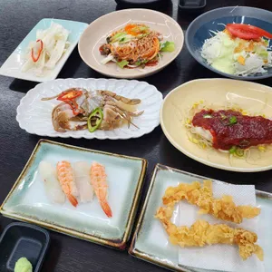 개딱종합어시장 사진