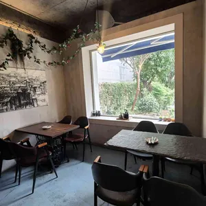 on the yard 리뷰 사진