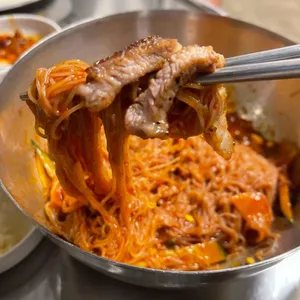 남동숯불돼지갈비 사진