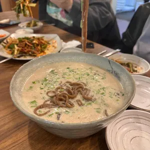 강마을 다람쥐 사진