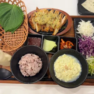 쌈마이 닭쌈밥 사진