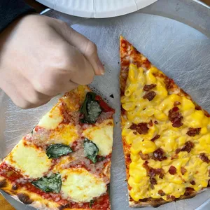 매덕스피자 대표 사진