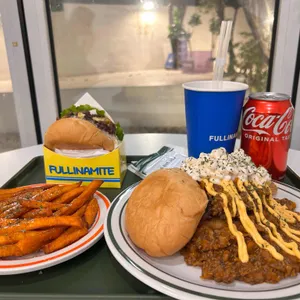 풀리너마이트 사진