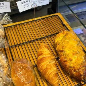 브레드팩토리 빵야 사진