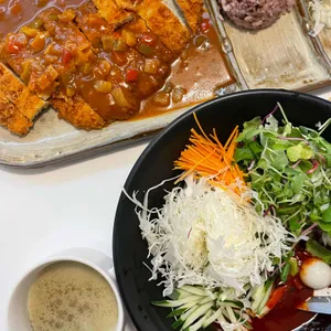 이끼롤까스 사진