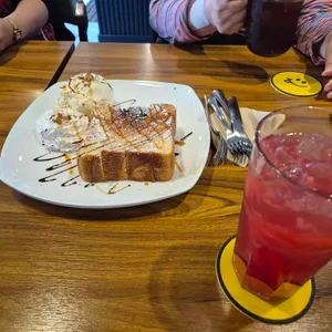 어바웃스토리 대표 사진