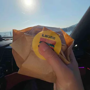 이순신 수제버거 사진