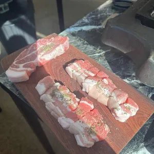 오가 무쇠철판삼겹 대표 사진