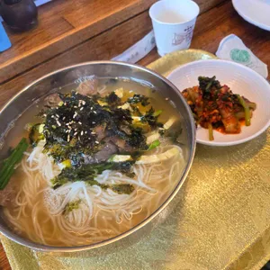 서촌 국시한그릇 대표 사진