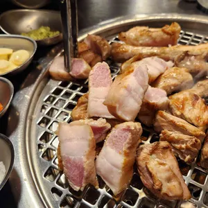 오백돈 대표 사진