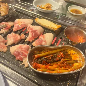 용머리식육 사진 1