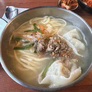 옛맛명동칼국수보쌈 사진