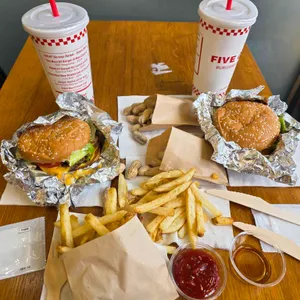 파이브가이즈 사진