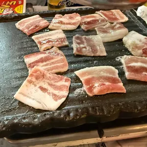 팔호냉삼집 사진