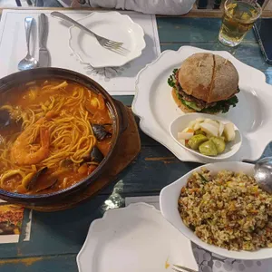 버거트리 사진 1