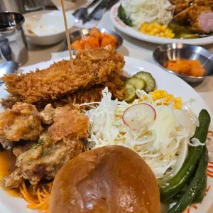 하이웨이 기사식당 사진