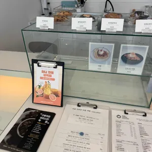 구루커피 로스터스 리뷰 사진