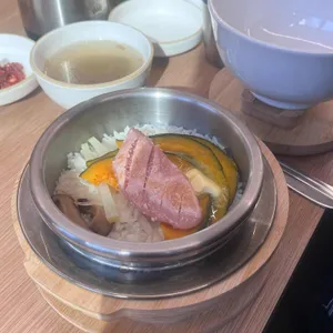 정솥밥 사진