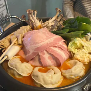 시월달 대표 사진