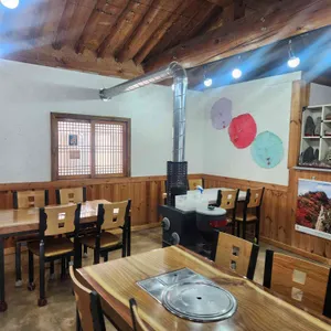 홍기와식당 리뷰 사진