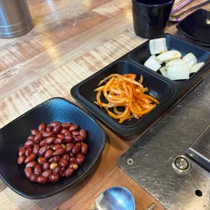 오두막양꼬치 대표 사진