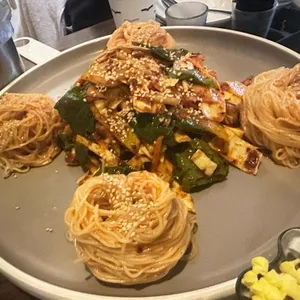 더세븐 대표 사진