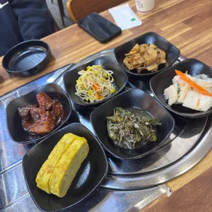북항숯불뒷고기 묵은지찜 대표 사진