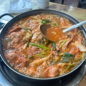 미쓰리송탄부대찌개 사진