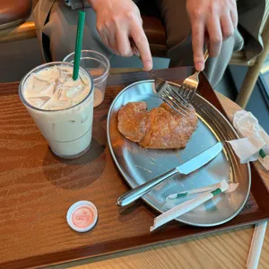 스타벅스 사진 1